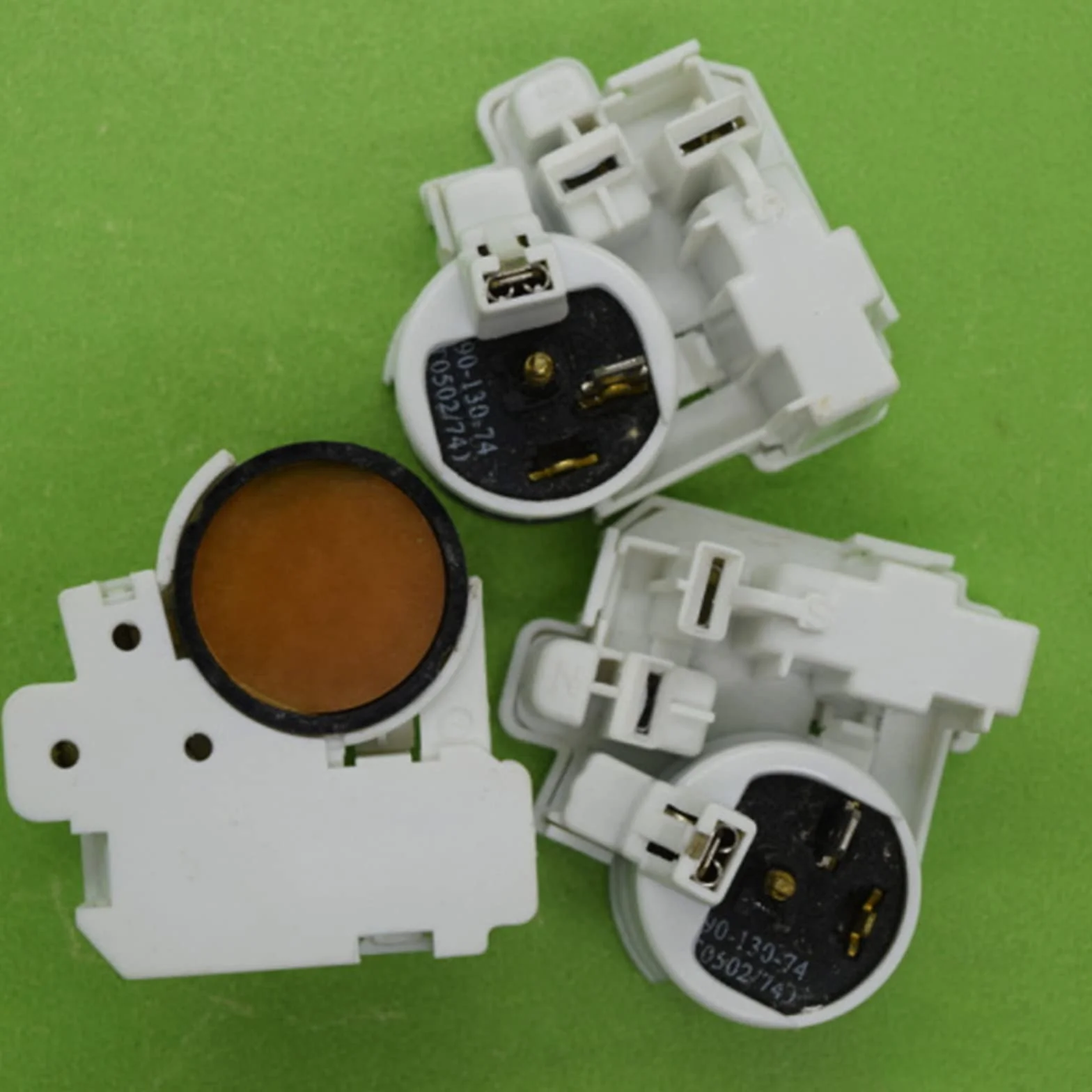 Frigorífico Inicio Combinación de compresores PTC Starter 8100zem90-130-74 Accesorios de refrigerador